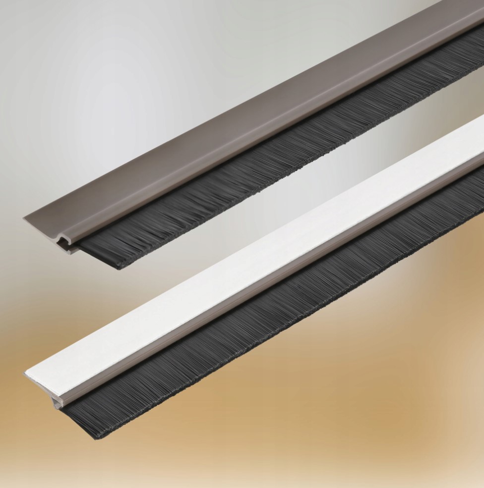 Lišta pod dvere s kefou proti prievanu